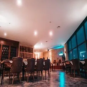 Sunny Escape Holiday Apartment Trikomo Cyprus