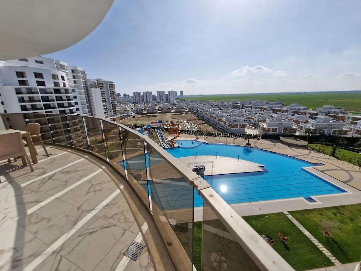 Sunny Escape Holiday Apartment Trikomo Cyprus